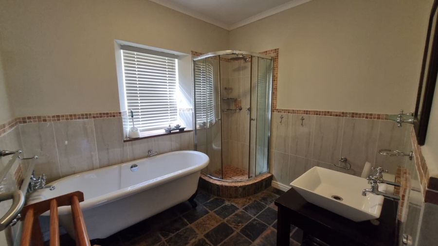 3 Bedroom Property for Sale in Paternoster Western Cape